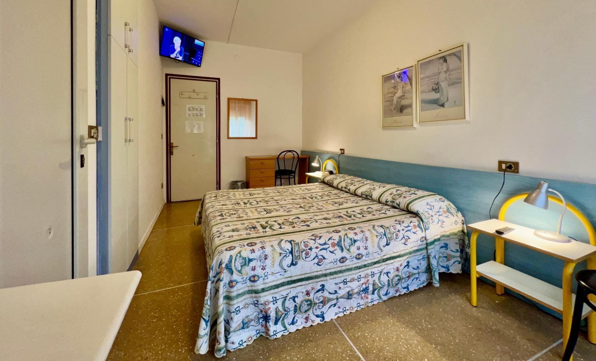 Hotel Myriam ลินญาโน ซับเบียโดโร ภายนอก รูปภาพ