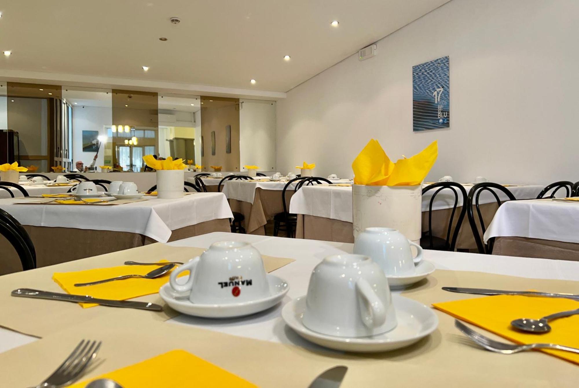 Hotel Myriam ลินญาโน ซับเบียโดโร ภายนอก รูปภาพ